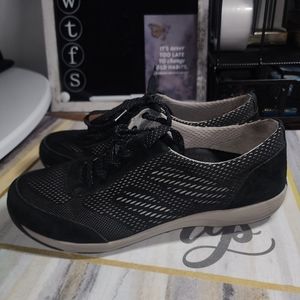 Women's Dansko Shoes Size 40 US 9.5 Hayes Black Suede